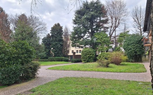 Importante villa d’epoca con parco